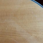 Guitare Washburn égratignure